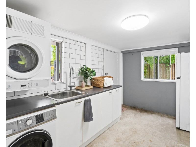 4 School Street, North Mackay QLD 4740