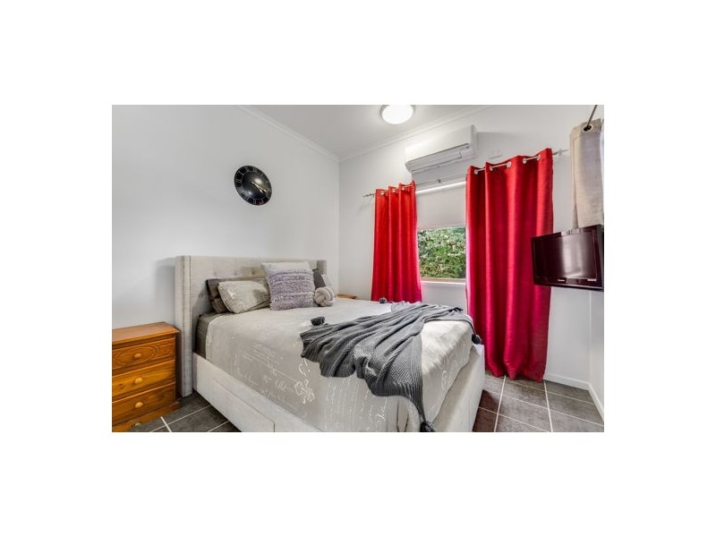 4 Edmonds Street, West Mackay QLD 4740