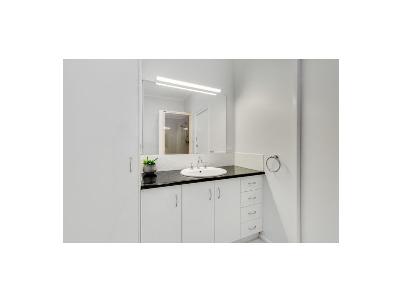 4 Edmonds Street, West Mackay QLD 4740