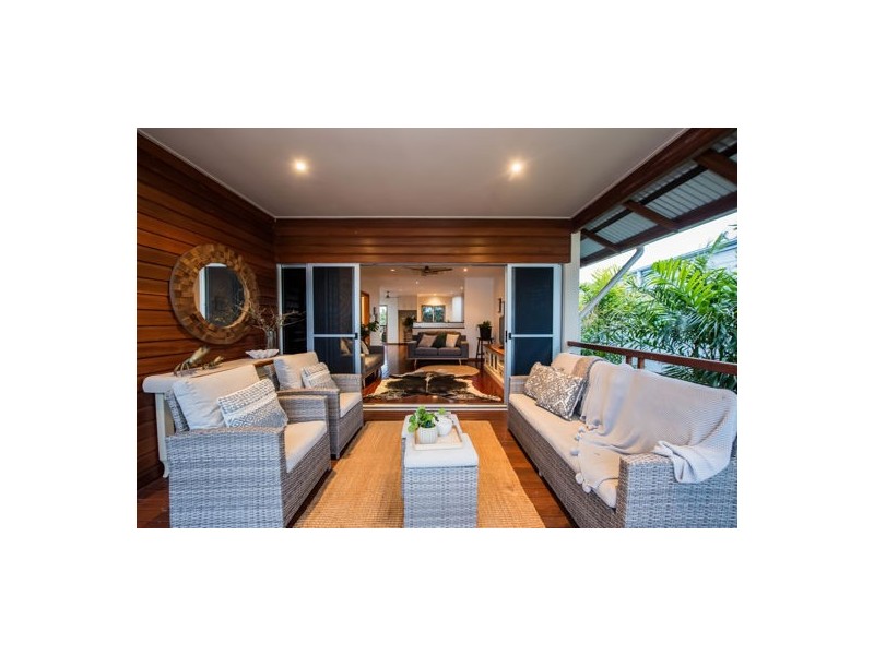 41 Beach Road, Dolphin Heads QLD 4740