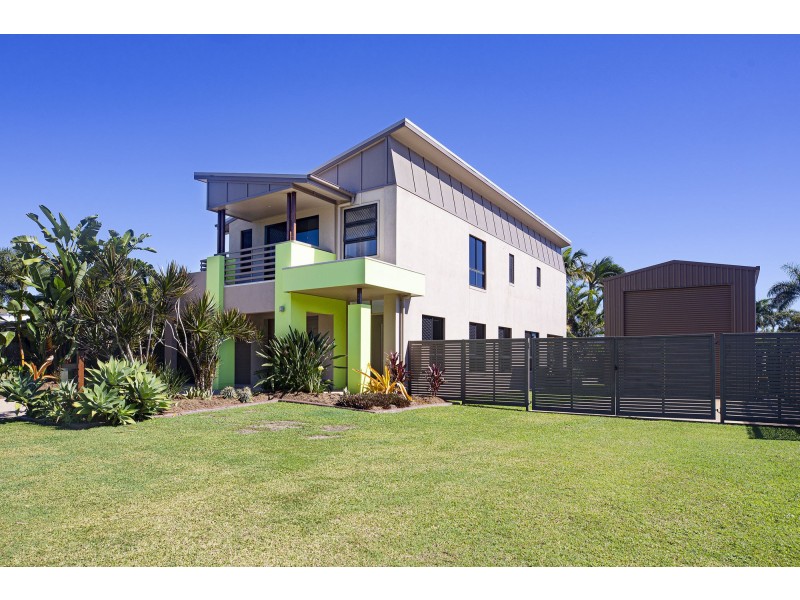 66 O’brien Esplanade, Shoal Point QLD 4750