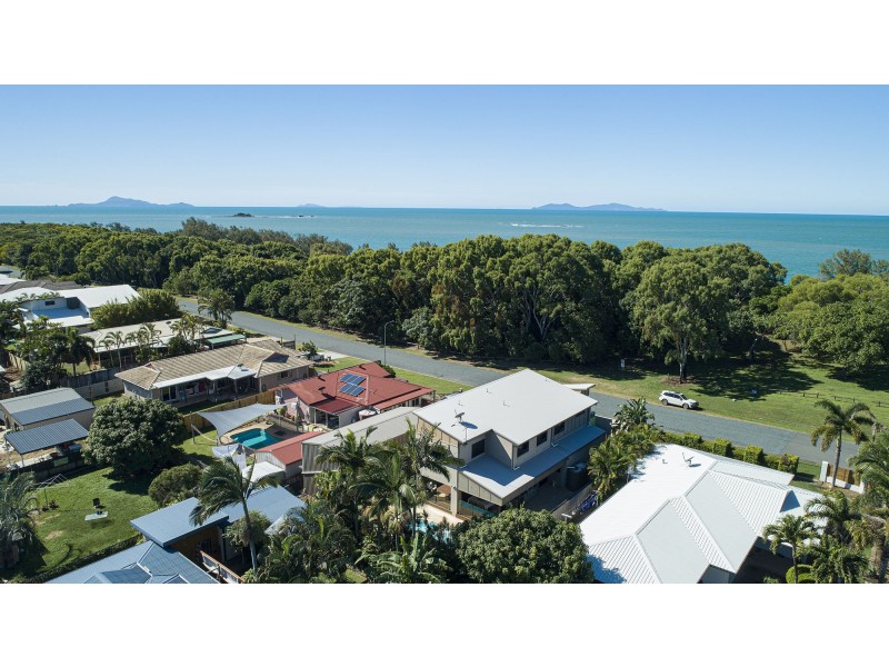 66 O’brien Esplanade, Shoal Point QLD 4750