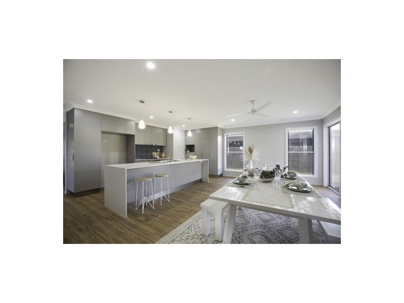 20 Stoddart Place, Walkerston QLD 4751