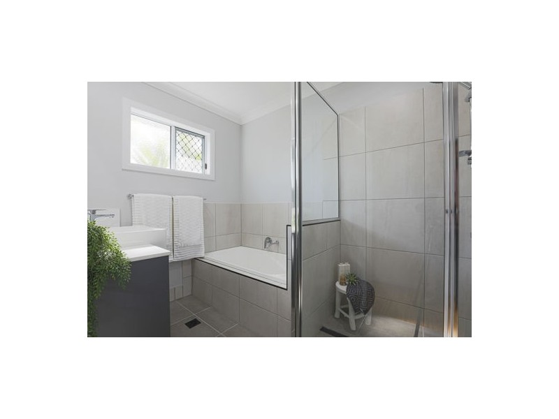 20 Stoddart Place, Walkerston QLD 4751
