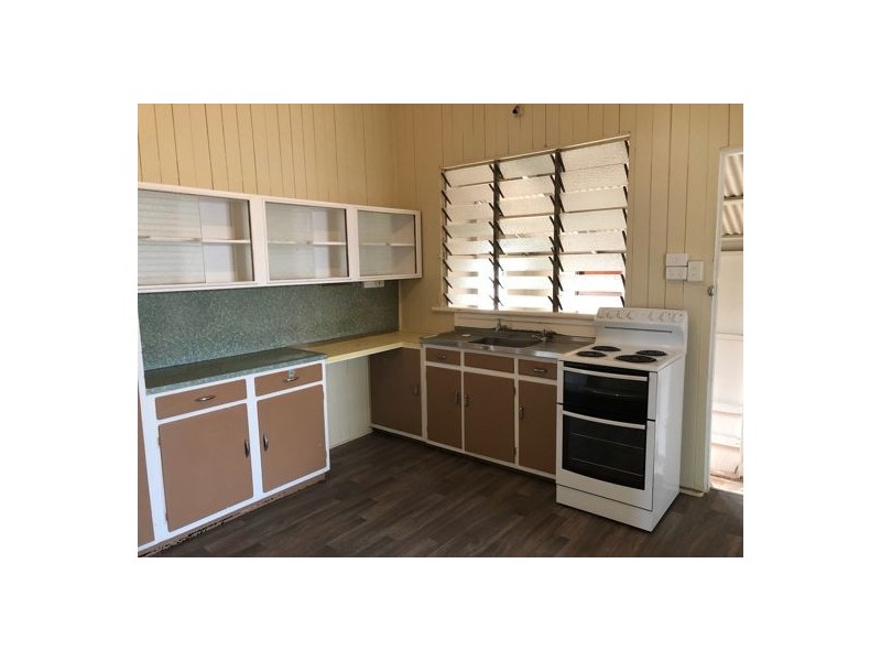 68 Bannister Street, South Mackay QLD 4740