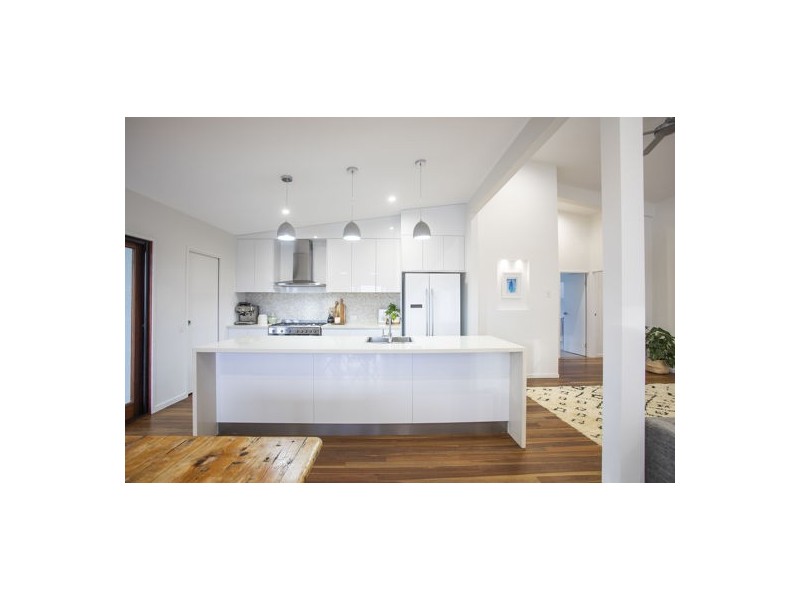 7B Danelles Way, Eimeo QLD 4740