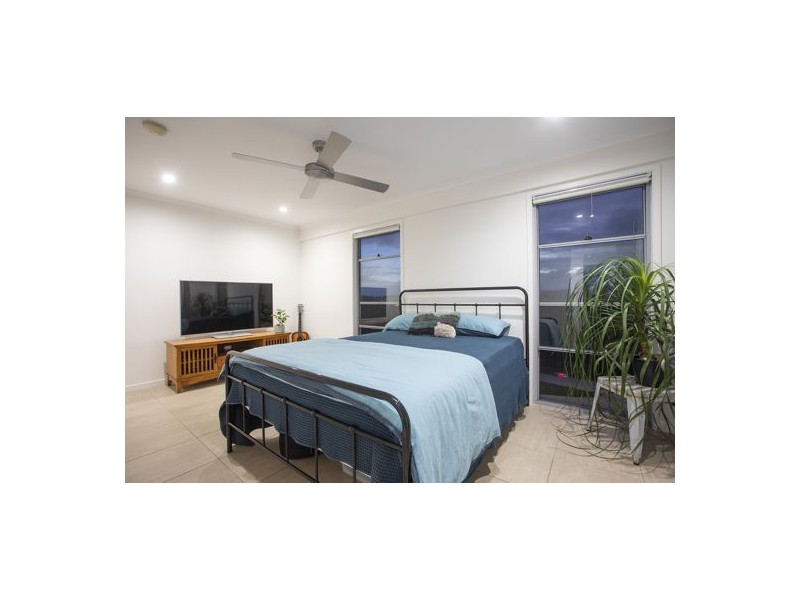 7B Danelles Way, Eimeo QLD 4740