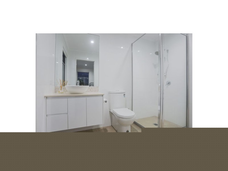 7B Danelles Way, Eimeo QLD 4740