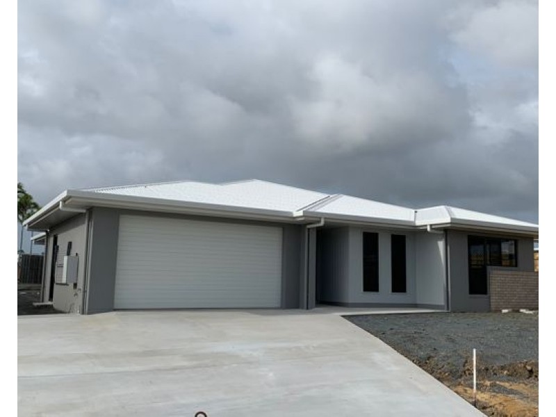 8 Chalmers Court, Mount Pleasant QLD 4740