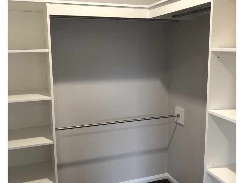 8 Chalmers Court, Mount Pleasant QLD 4740