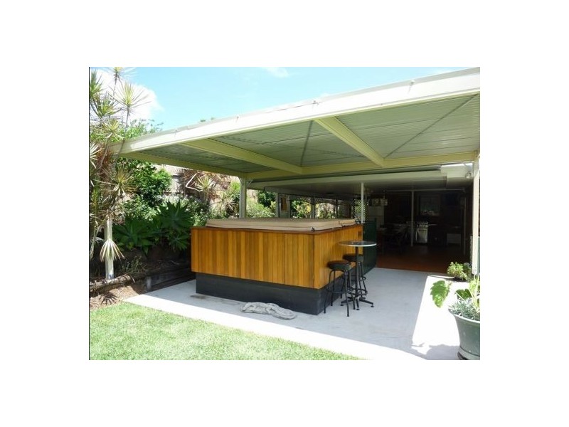 42 Anthony Vella Street, Rural View QLD 4740