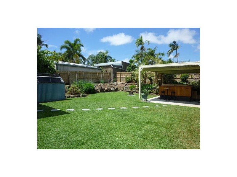 42 Anthony Vella Street, Rural View QLD 4740