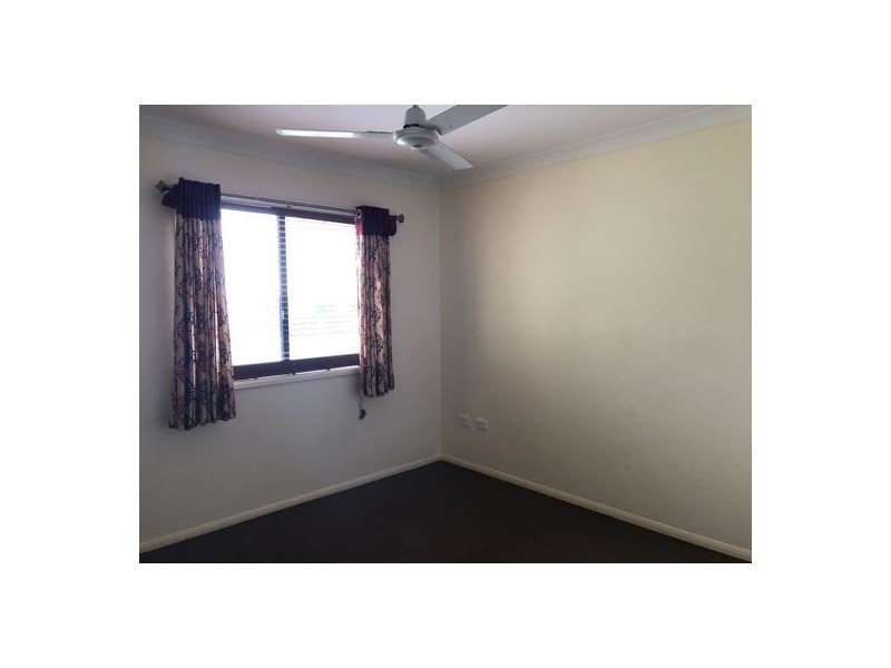 34 Madison Avenue, Glenella QLD 4740