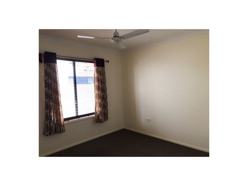 34 Madison Avenue, Glenella QLD 4740