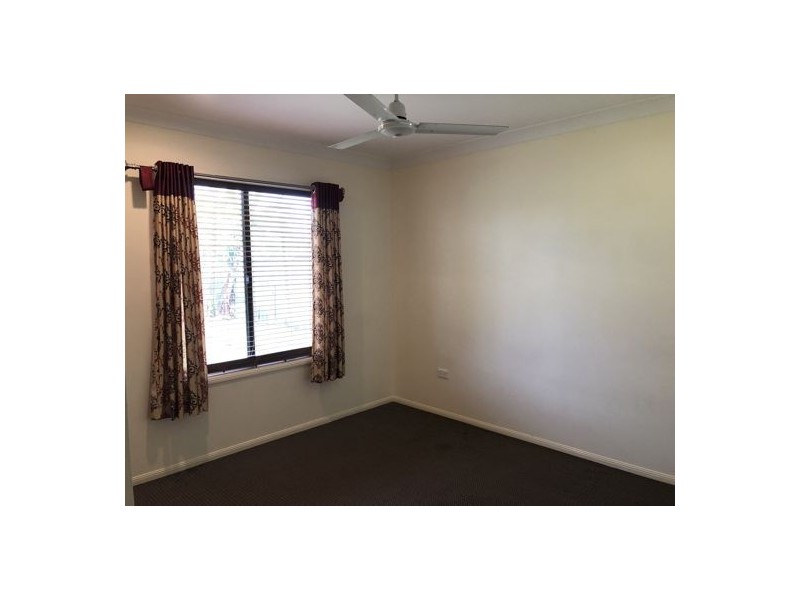 34 Madison Avenue, Glenella QLD 4740