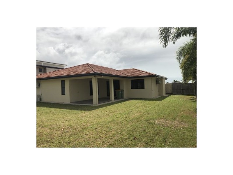 34 Madison Avenue, Glenella QLD 4740