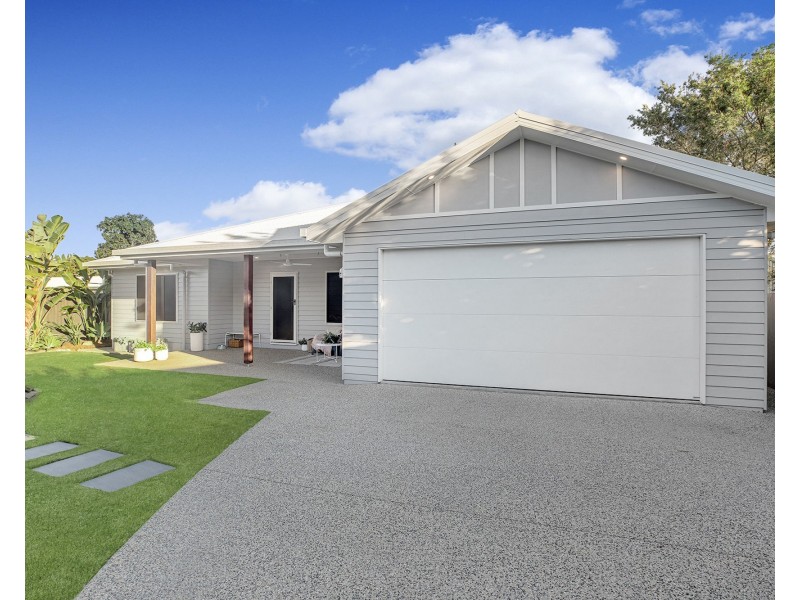 16A Hill End Road, Glenella QLD 4740