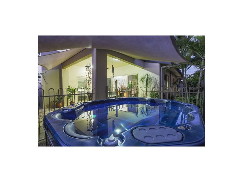 1 Iluka Court, East Mackay QLD 4740