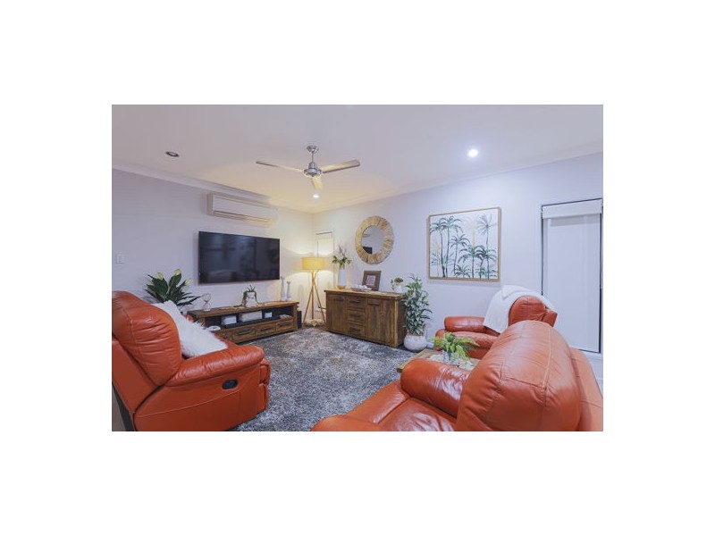 45 Corella Way, Blacks Beach QLD 4740