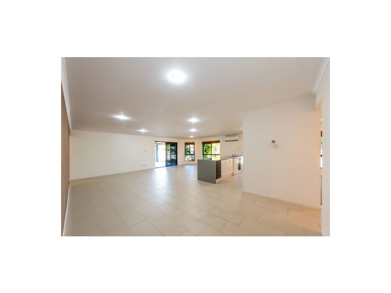2 Blaxland Close, Andergrove QLD 4740