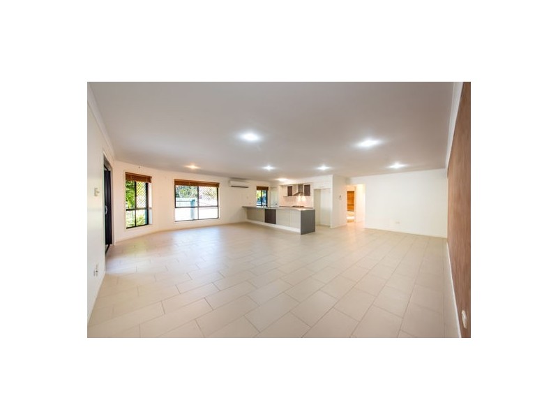 2 Blaxland Close, Andergrove QLD 4740