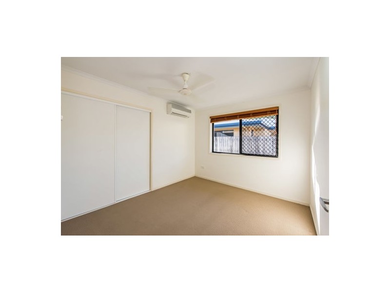 2 Blaxland Close, Andergrove QLD 4740