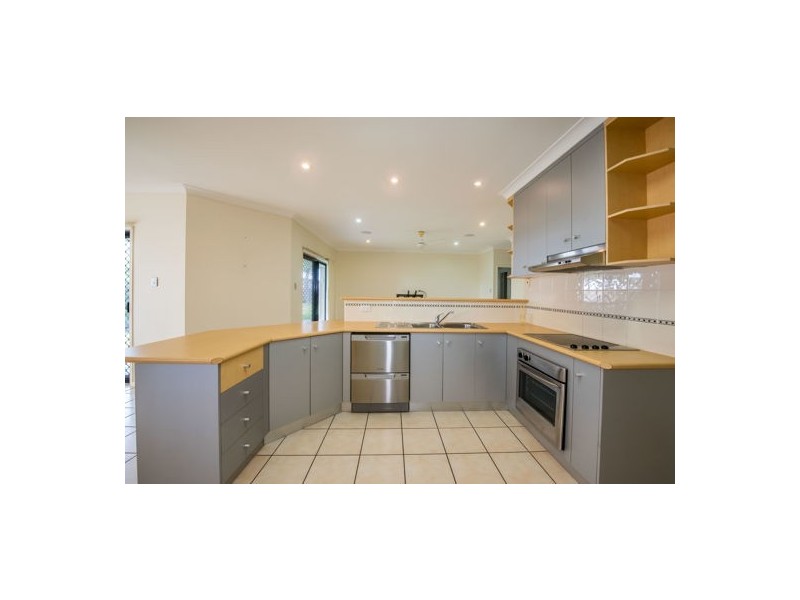 36 Adair Court, Rural View QLD 4740