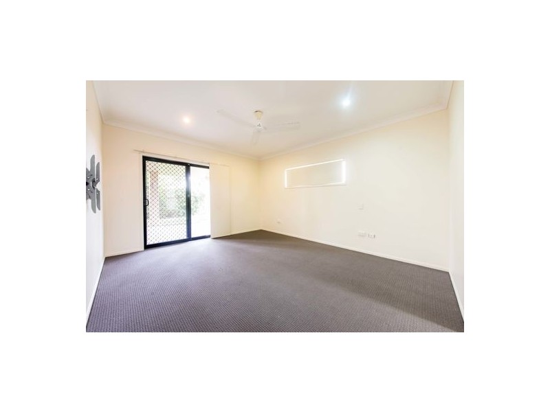 36 Adair Court, Rural View QLD 4740