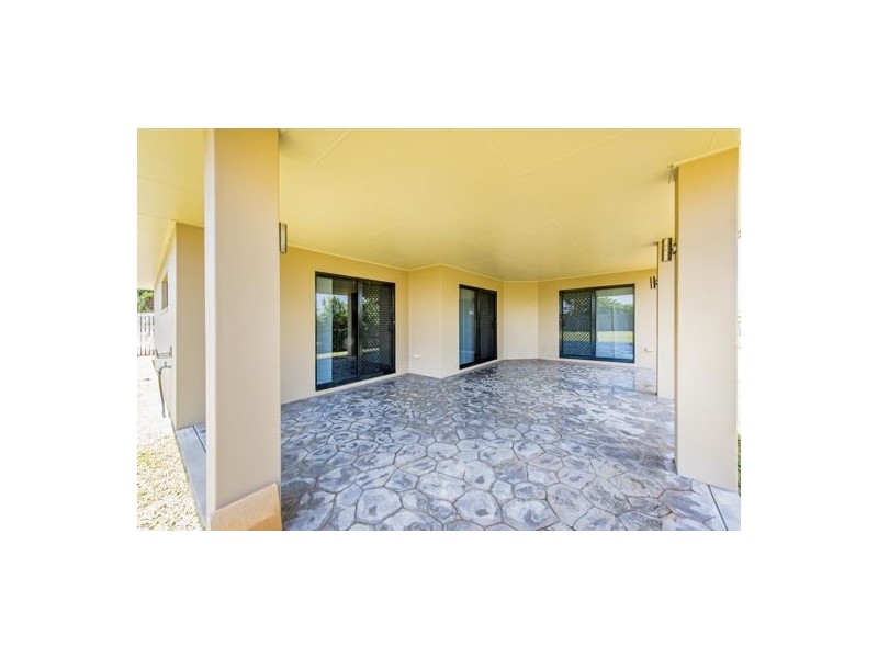 36 Adair Court, Rural View QLD 4740