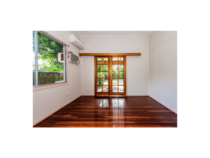 18 Brolga Street, Slade Point QLD 4740