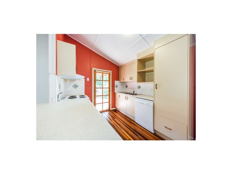 18 Brolga Street, Slade Point QLD 4740