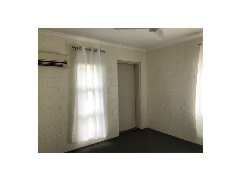 1/86 Evan Street, Mackay QLD 4740