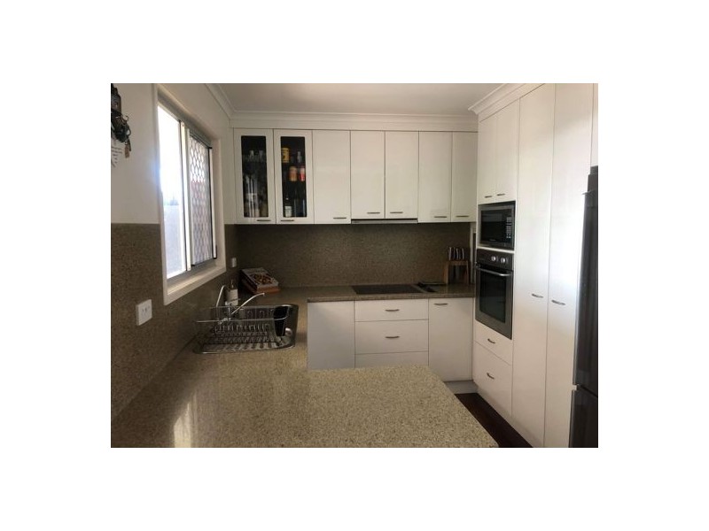 22 Viola Street, Glenella QLD 4740