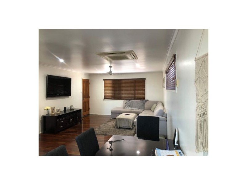 22 Viola Street, Glenella QLD 4740