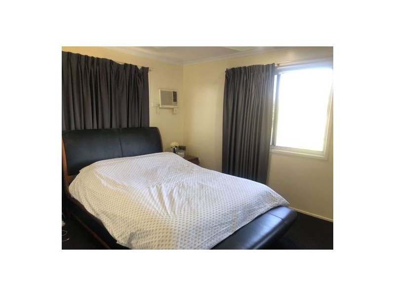 22 Viola Street, Glenella QLD 4740