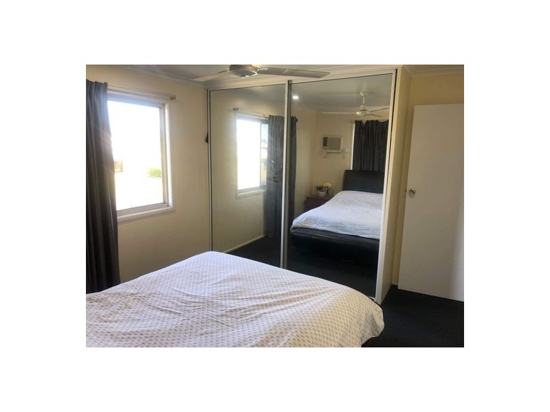 22 Viola Street, Glenella QLD 4740