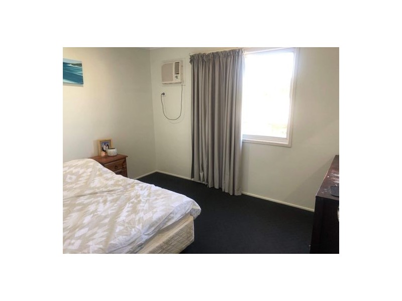 22 Viola Street, Glenella QLD 4740