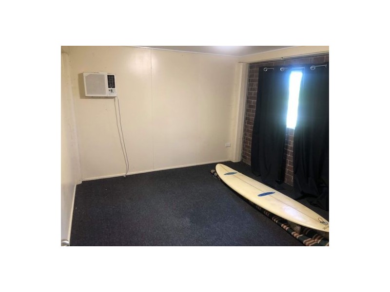 22 Viola Street, Glenella QLD 4740