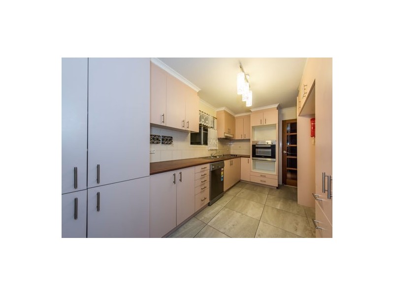 3 Dixon Court, Beaconsfield QLD 4740