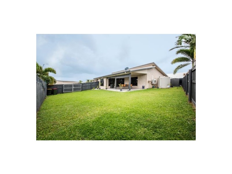 15 Raylene Street, Mount Pleasant QLD 4740