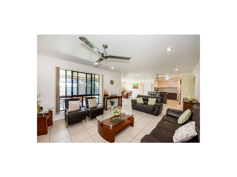 15 Raylene Street, Mount Pleasant QLD 4740