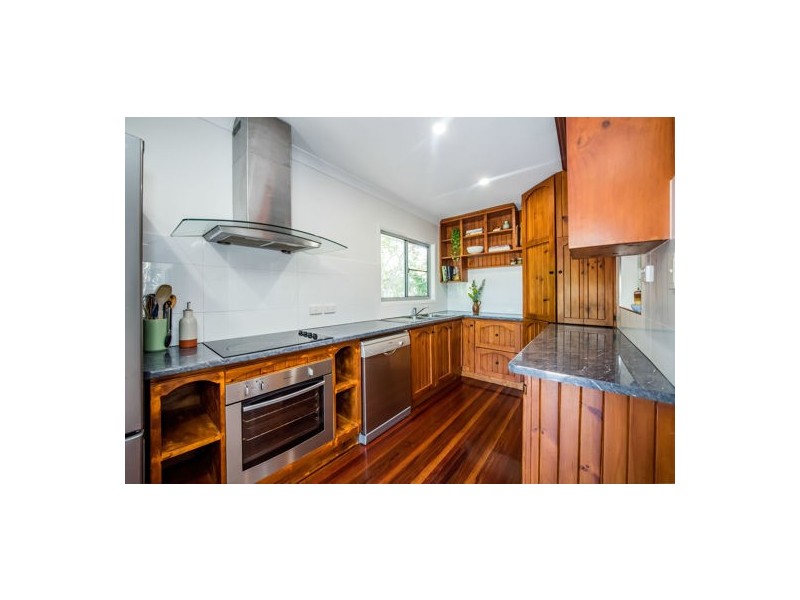 81 Waverley Street, Bucasia QLD 4750