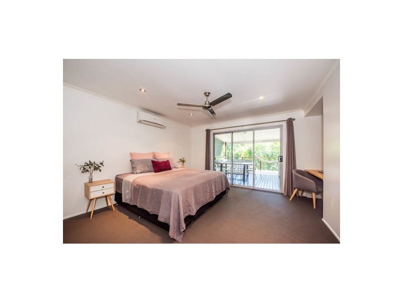 81 Waverley Street, Bucasia QLD 4750