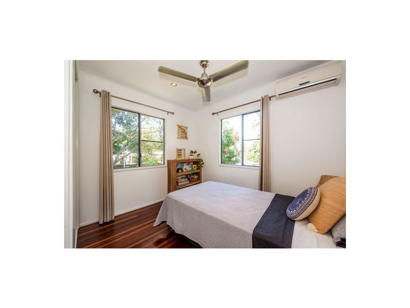 81 Waverley Street, Bucasia QLD 4750