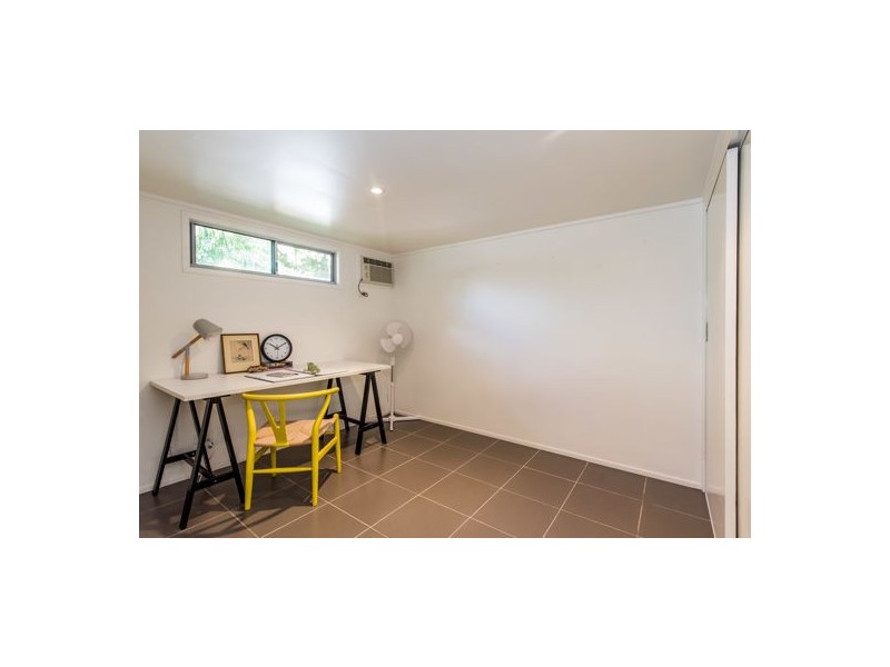 81 Waverley Street, Bucasia QLD 4750