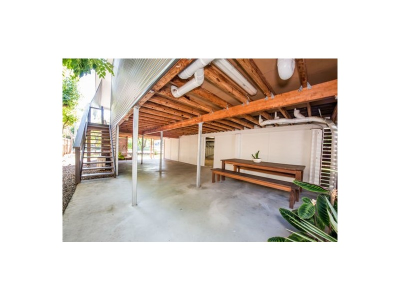 81 Waverley Street, Bucasia QLD 4750