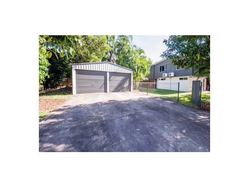 81 Waverley Street, Bucasia QLD 4750
