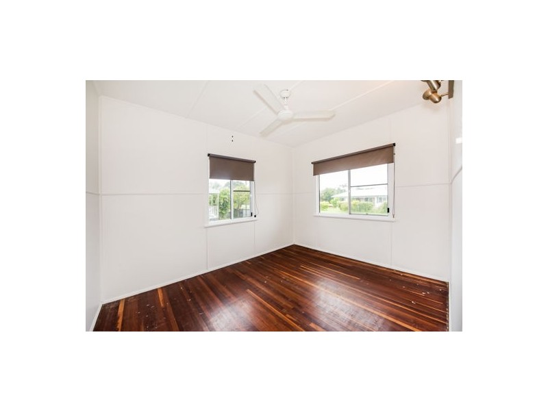 28 Edward Street, South Mackay QLD 4740