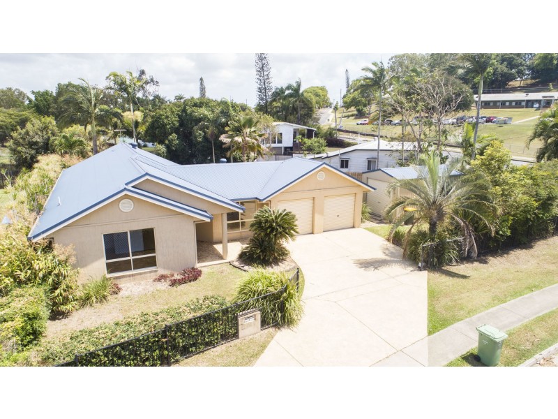 2 Wheeler Drive, Glenella QLD 4740
