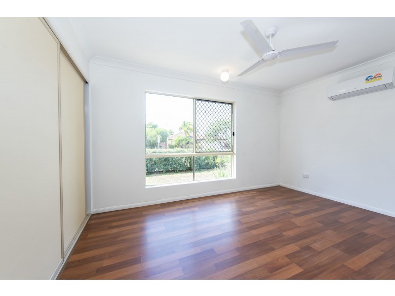 2 Wheeler Drive, Glenella QLD 4740